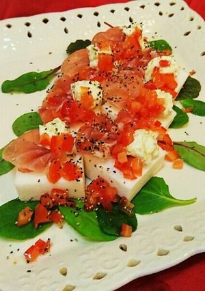 ゆず胡椒チーズと生ハムのはんぺんサラダ♪-レシピのメイン写真