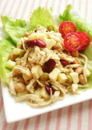 蒸し鶏とミックスビーンズのサラダ-レシピのメイン写真