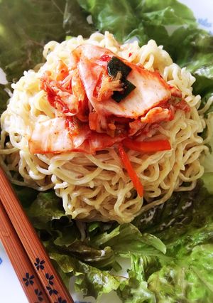 暑い夏に！簡単★キムチとゴマダレの冷し麺-レシピのメイン写真