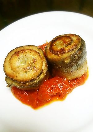 お洒落☆さんまロール焼き〜トマトソース~-レシピのメイン写真