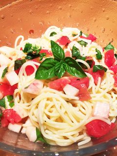 桃とトマトの冷製パスタ-レシピのメイン写真