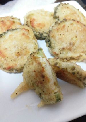 カレー風味!!鶏ミンチinゴーヤ天ぷら-レシピのメイン写真
