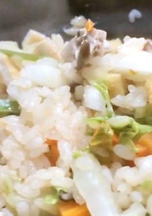 白菜でシャキシャキ土鍋炊き込み御飯！-レシピのメイン写真