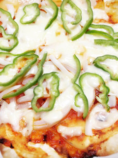 簡単★餃子の皮でパリパリピザ-レシピのメイン写真