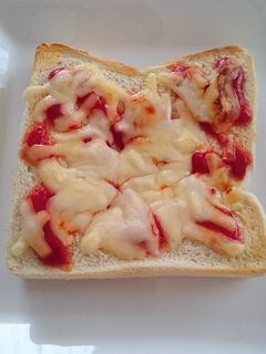 ♡簡単美味しい☆ピザ風トースト♡-レシピのメイン写真