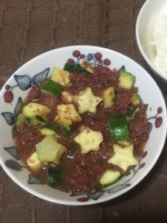 ズッキーニとコンビーフの含め煮-レシピのメイン写真