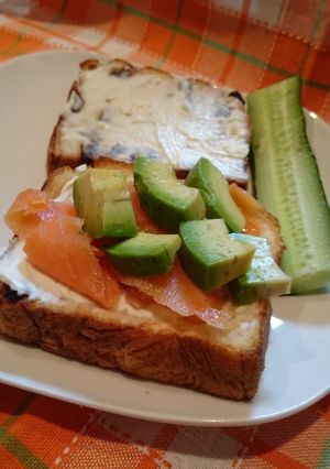 朝食にデニッシュパンのオープンサンド★-レシピのメイン写真