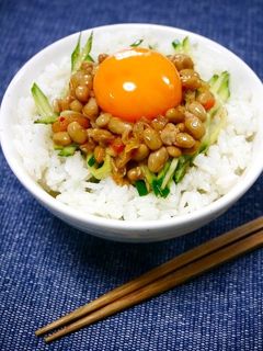 簡単!ミニ丼☆キムチ納豆-レシピのメイン写真
