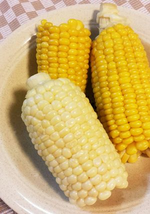 炊飯器使用♪とうもろこしの蒸し方-レシピのメイン写真