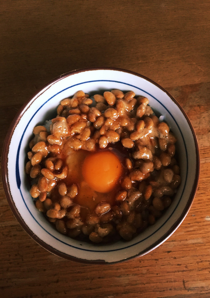 納豆卵丼~焼肉のタレをかけて~-レシピのメイン写真