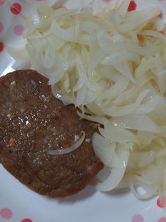 マルシンハンバーグと小玉ねぎだけ♪-レシピのメイン写真