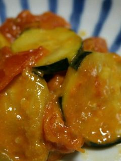ズッキーニとトマトのみそマヨ炒め-レシピのメイン写真