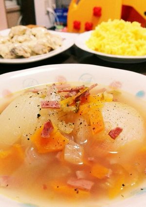 炊飯器で丸ごとオニオンスープ【手間込版】-レシピのメイン写真