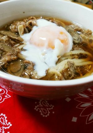 子供大好き☆肉ゴボうどん~温玉のせ~-レシピのメイン写真