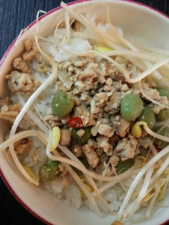 鳥そぼろ丼(血管ダイエット食852)-レシピのメイン写真