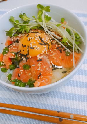 簡単☆サーモン丼-レシピのメイン写真