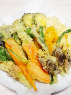 てんこ盛りが美味しい~夏野菜の天ぷら-レシピのメイン写真