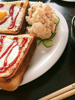 おうちカフェ超簡単半熟卵のエッグトースト-レシピのメイン写真