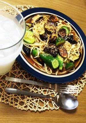 揚げナスと叩きキュウリのおうどん。-レシピのメイン写真