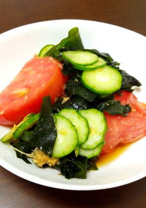 簡単♪トマト、きゅうり、わかめの酢の物-レシピのメイン写真