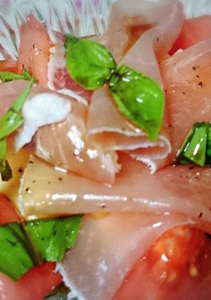 豆腐とトマト、生ハムで和イタリアンサラダ-レシピのメイン写真