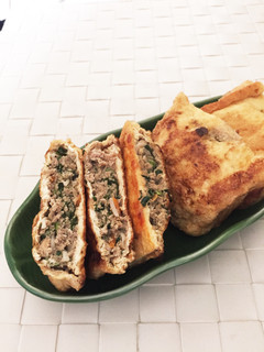 ひき肉と白滝の油揚げ詰め焼き。お弁当にも-レシピのメイン写真