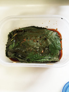 エゴマの葉の醤油漬け(ごはんどろぼう〜)-レシピのメイン写真