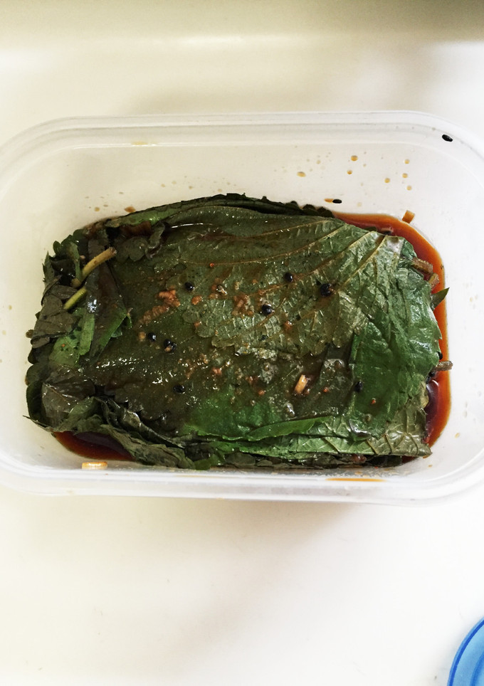 エゴマの葉の醤油漬け（ごはんどろぼう〜）-レシピのメイン写真
