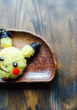 黒にんにくのピカチュウ♪おにぎり-レシピのメイン写真