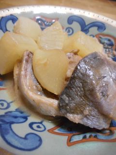 ぶりあらと大根のみそ煮-レシピのメイン写真