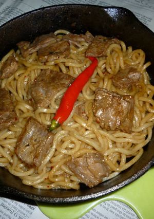 イシスキでまぐろのヅケの焼きうどん-レシピのメイン写真