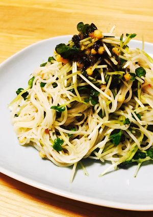 素麺とかいわれ大根のお茶漬けあえ-レシピのメイン写真