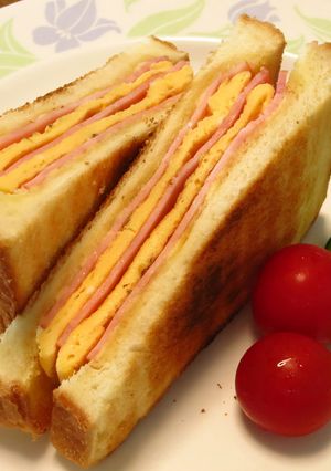 ♡バタマヨ玉子ハムトースト サンド-レシピのメイン写真