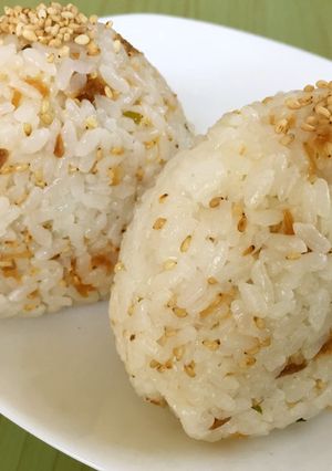 ☆サバの味噌煮 梅チーズ おにぎり-レシピのメイン写真