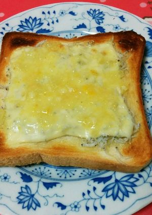 爽やか塩レモンしらすトースト-レシピのメイン写真