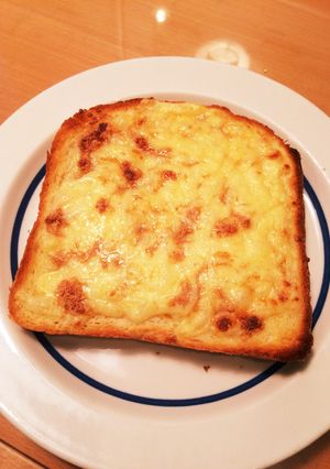 オニオングラタンスープ風トースト-レシピのメイン写真
