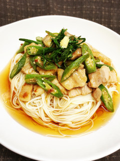 夏バテ解消!豚オクラのガッツり素麺-レシピのメイン写真