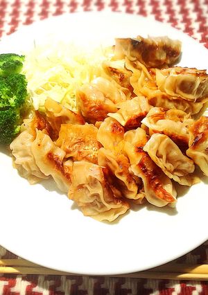刻みキャベツ入り餃子-レシピのメイン写真