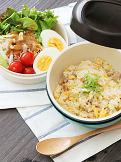 丼ぶり弁当に ネギ塩豚チャーハン-レシピのメイン写真