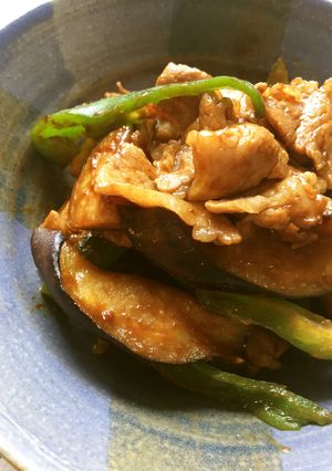 簡単メインおかず♪豚肉となすの味噌炒め-レシピのメイン写真