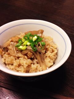 あっさり美味しい☆舞茸の炊き込みご飯-レシピのメイン写真