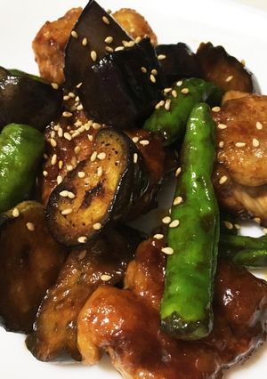 鶏肉とナスとオクラの甘味噌炒め-レシピのメイン写真