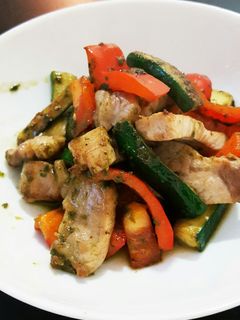 夏野菜と豚肉のバジル炒め-レシピのメイン写真