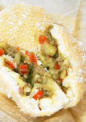 揚げないグリーンカレーパン♪-レシピのメイン写真