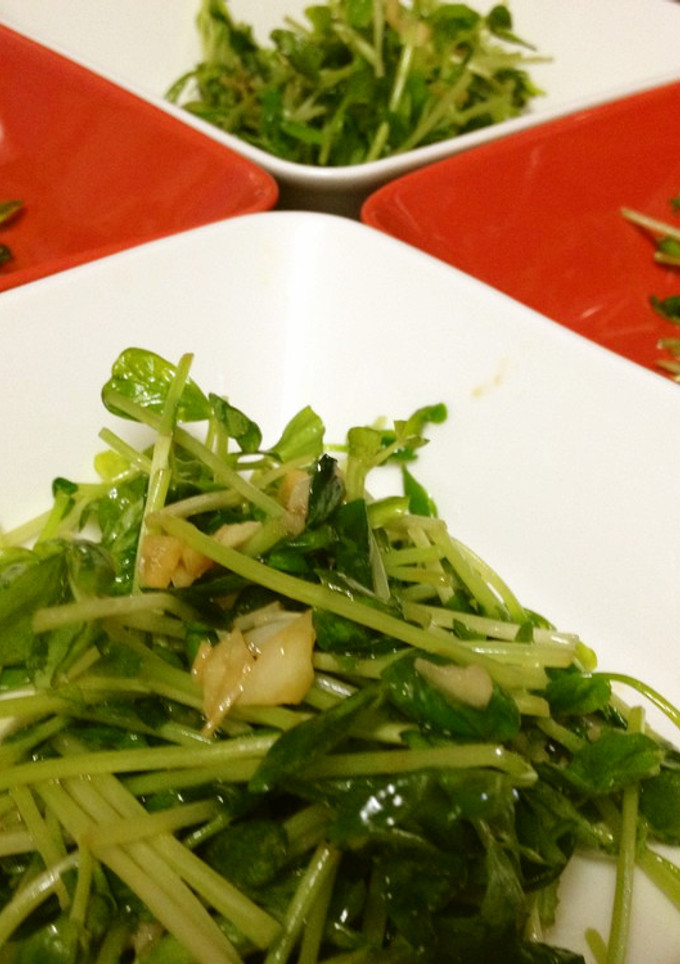 絶対シャキッと！豆苗オイスターソース炒め-レシピのメイン写真