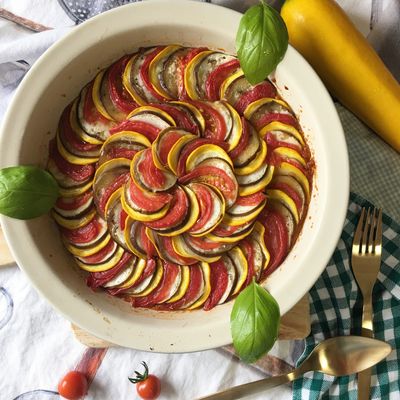 レミーのおいしいレストランRATATOUILLE レシピ本 新品 Amazon.co.jp: レミーのおいしいレストラン RATATOUILLE レシピ