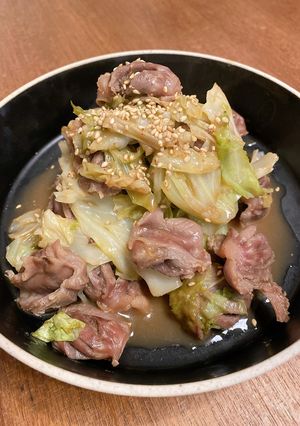 簡単!砂肝とキャベツの炒め物☆味付けはアレ任せ-レシピのメイン写真