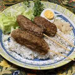 รูปของ ガルバンゾ（ひよこ豆）のシシケバブ