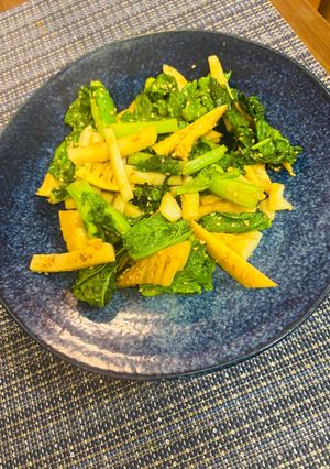 筍と春菊とかまぼこの炒め物-レシピのメイン写真