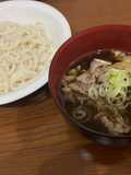 舞茸酵素で柔らかスタミナ肉汁つけうどん
